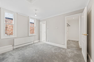 Bedroom- click for photo gallery